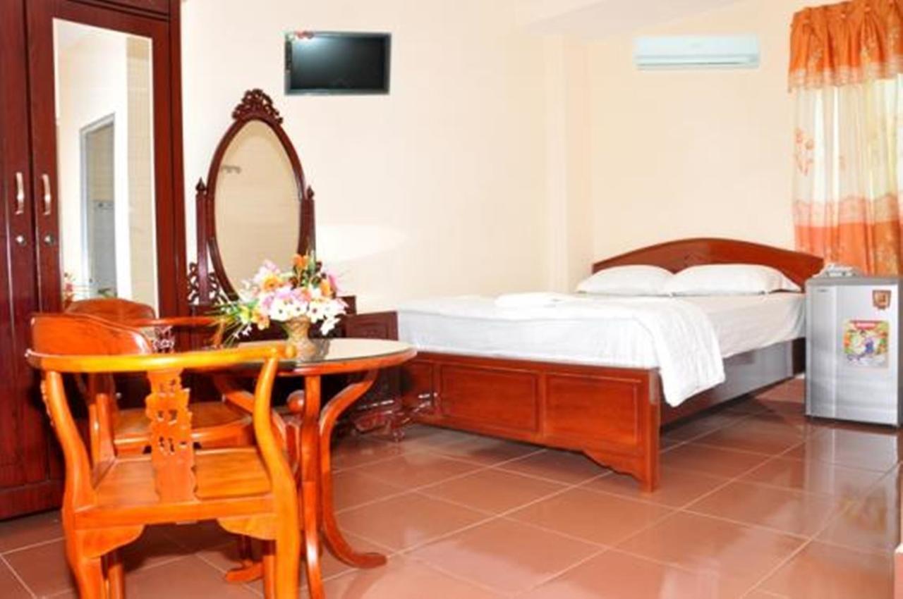 Thanh Nhan 1 Hotel Ca Mau Экстерьер фото